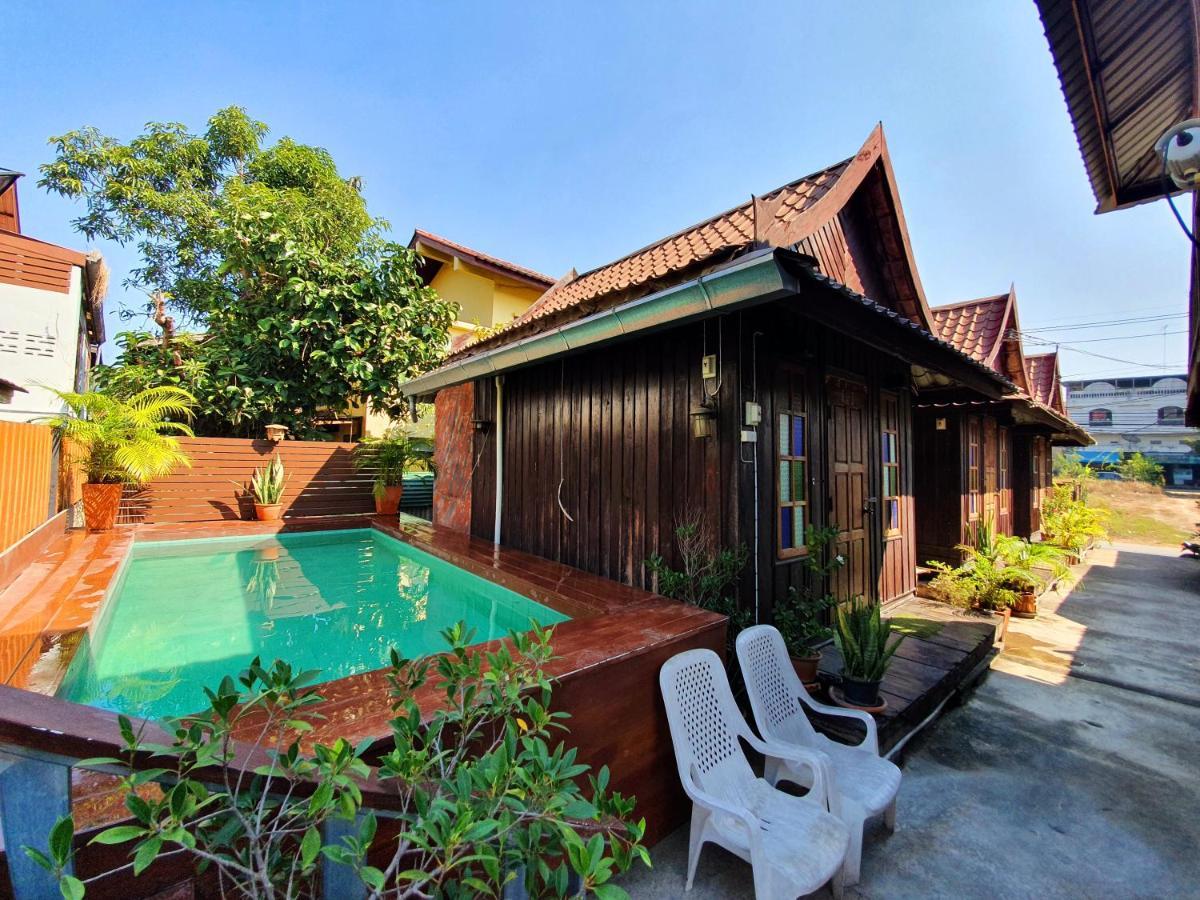 KTT Resort&motorbikes for rent Sukhothai Eksteriør bilde