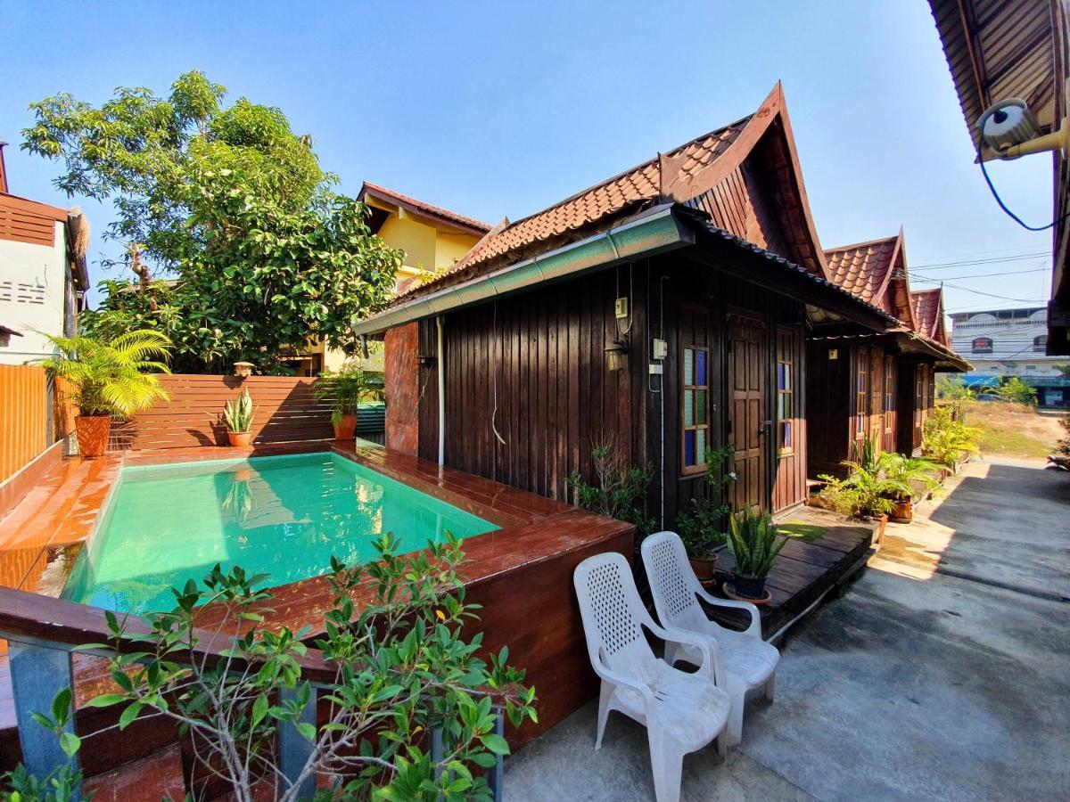 KTT Resort&motorbikes for rent Sukhothai Eksteriør bilde
