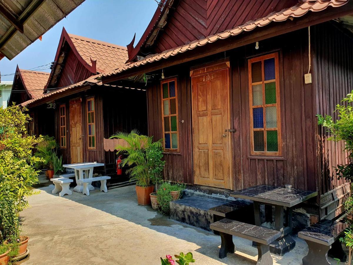 KTT Resort&motorbikes for rent Sukhothai Eksteriør bilde