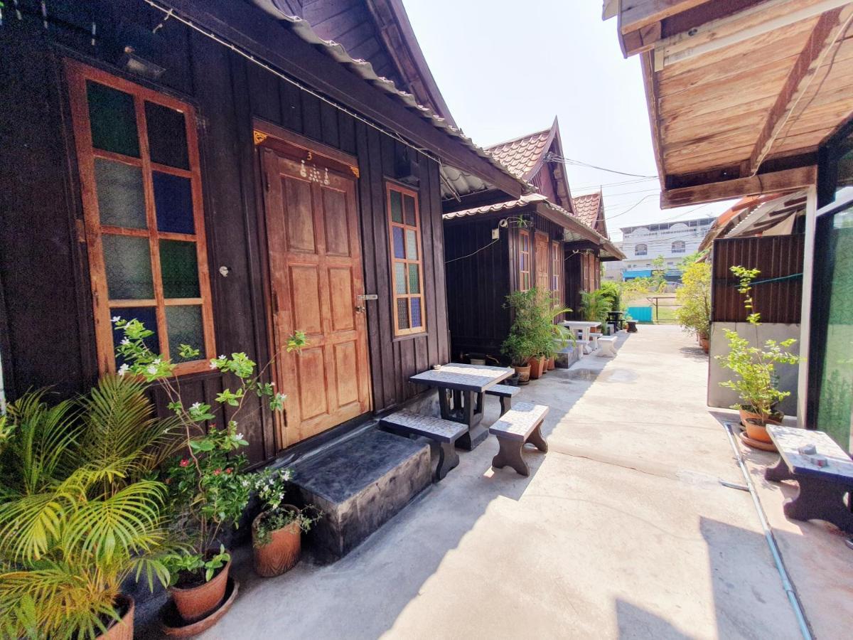 KTT Resort&motorbikes for rent Sukhothai Eksteriør bilde