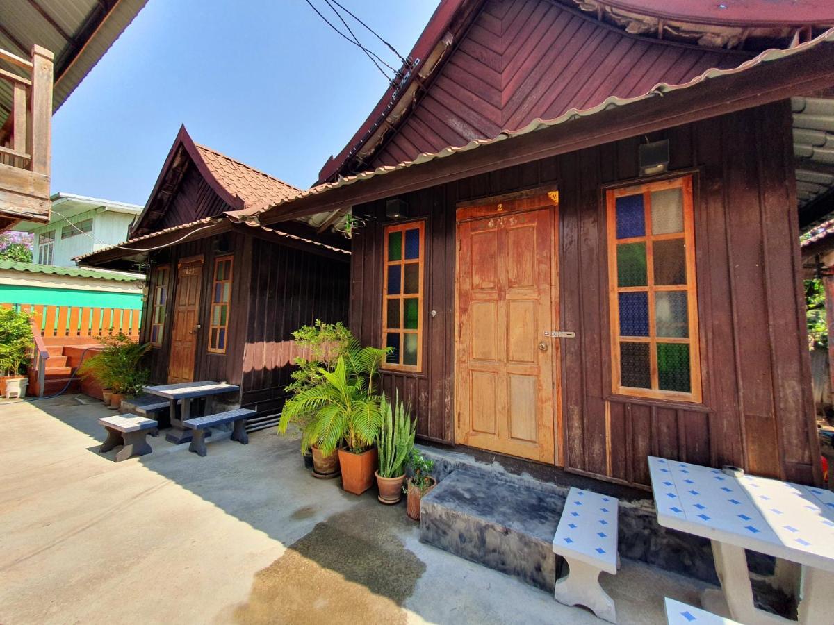 KTT Resort&motorbikes for rent Sukhothai Eksteriør bilde
