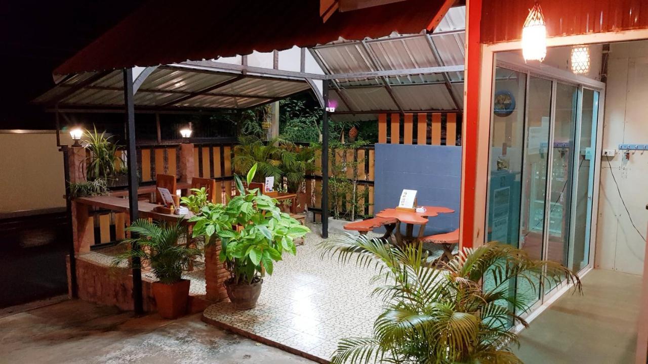 KTT Resort&motorbikes for rent Sukhothai Eksteriør bilde