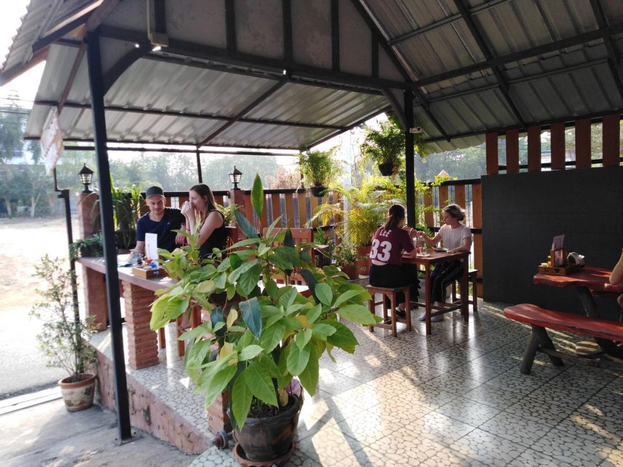 KTT Resort&motorbikes for rent Sukhothai Eksteriør bilde